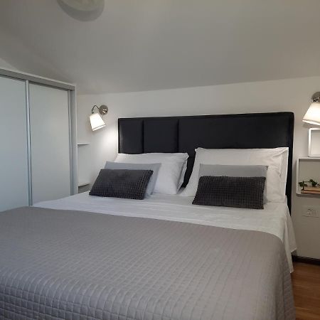 Apartments Hortensia Опатия Екстериор снимка