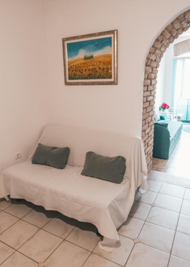 Apartments Hortensia Опатия Екстериор снимка