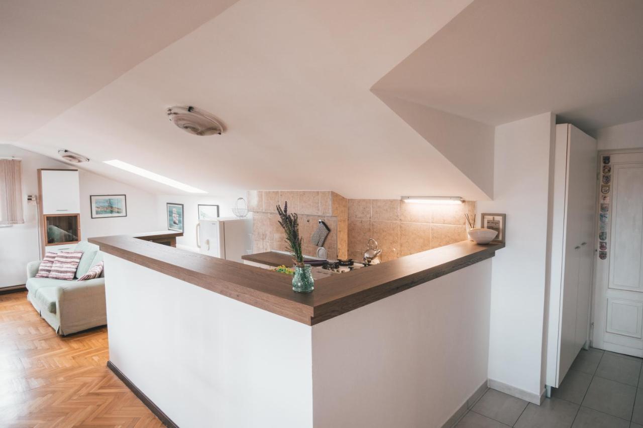 Apartments Hortensia Опатия Екстериор снимка