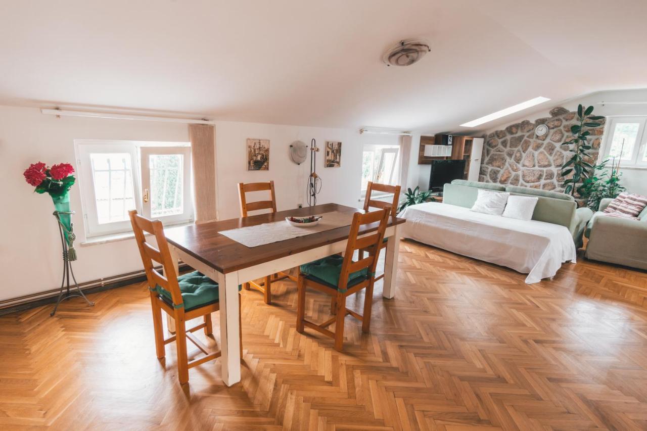 Apartments Hortensia Опатия Екстериор снимка