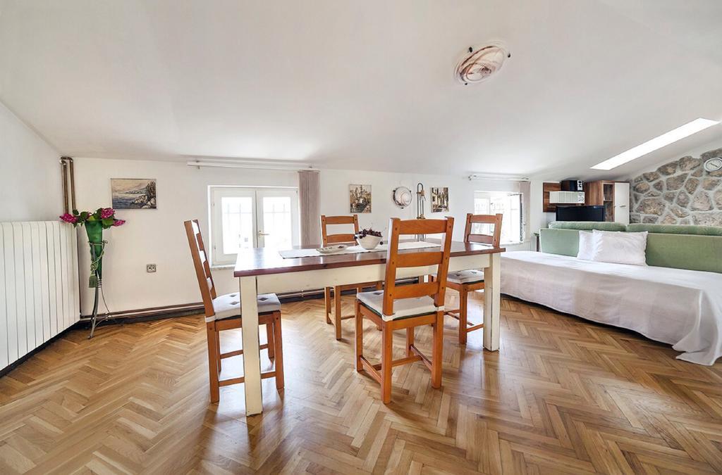 Apartments Hortensia Опатия Екстериор снимка